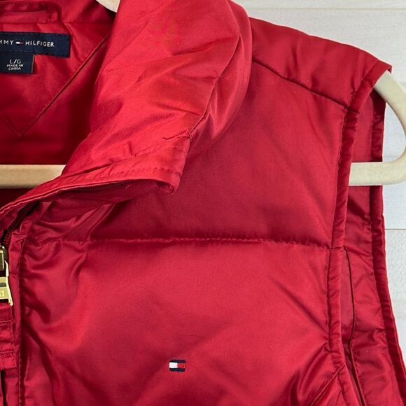NWOT Tommy Hilfiger Crimson Down Puffer Vest Red Size Large - Picture 4 of 11